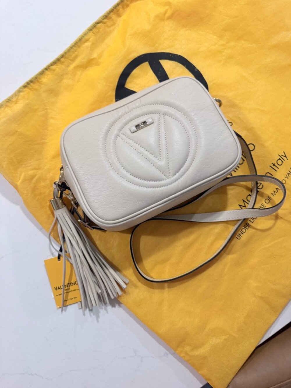 NWT Valentino by Mario Valentino Mia Leather Crossbody Bag Cream